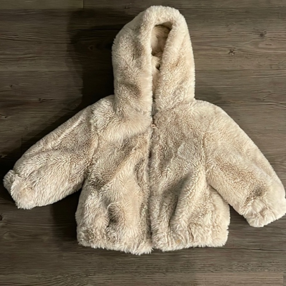 Zara Girls’ Infants Faux Fur Hooded Jacket